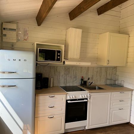 Cozy Cottage Near Lake Hässleholm Εξωτερικό φωτογραφία