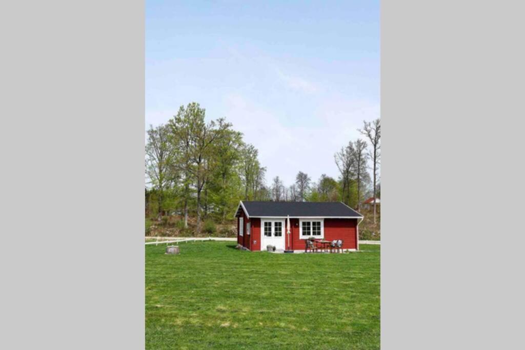 Cozy Cottage Near Lake Hässleholm Εξωτερικό φωτογραφία
